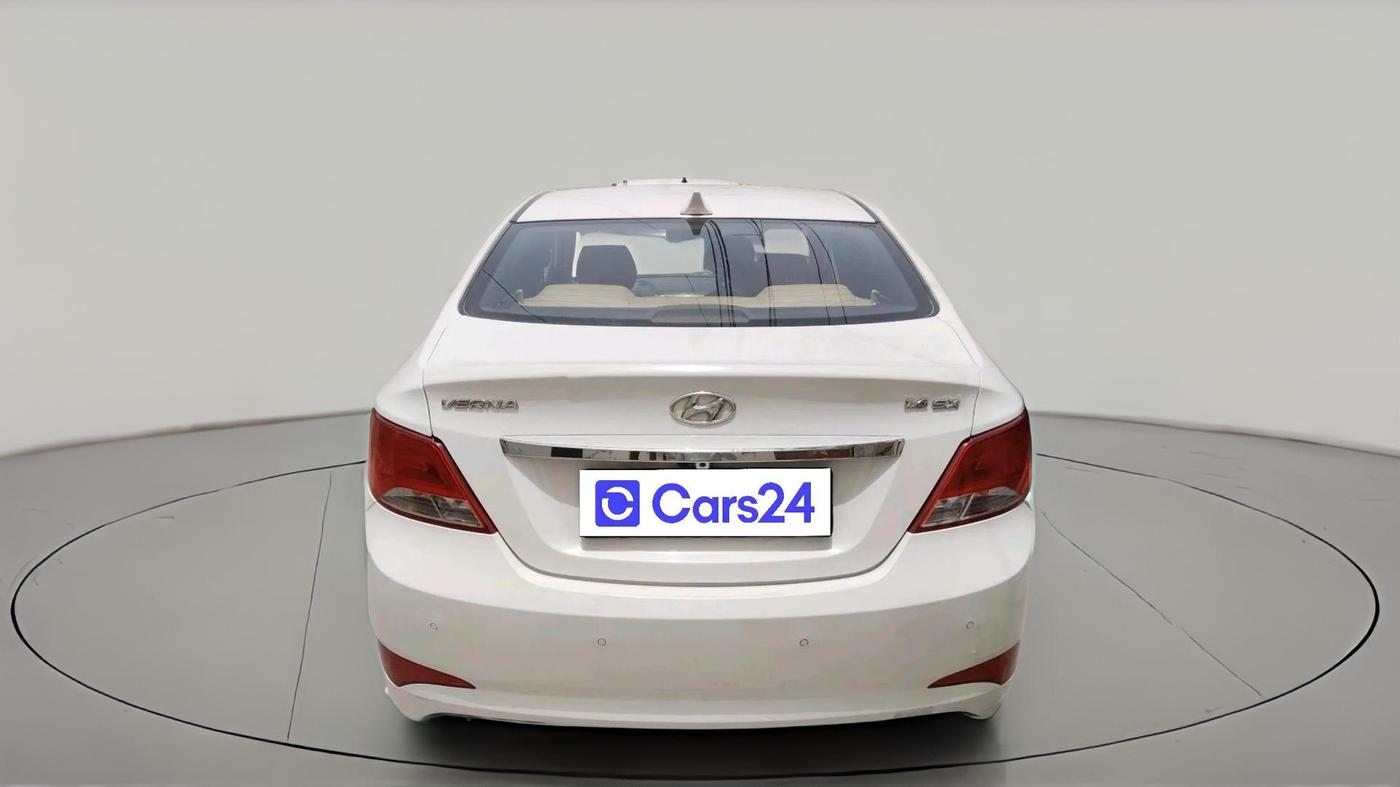 2016 Hyundai Verna 1.6 CRDI SX (O), Diesel, Manual, 98,648 km, exterior