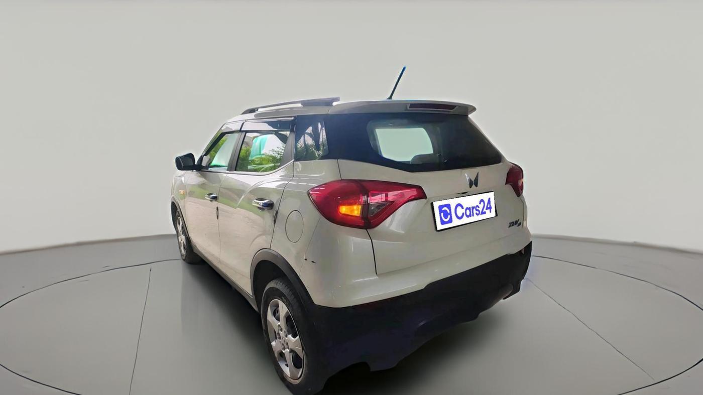 2023 Mahindra XUV300 W6 1.5 Diesel, Diesel, Manual, 34,857 km, exterior
