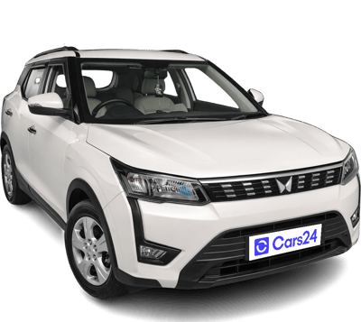 2023 Mahindra XUV300 - SUV - Diesel - Manual - ₹7.65 lakh