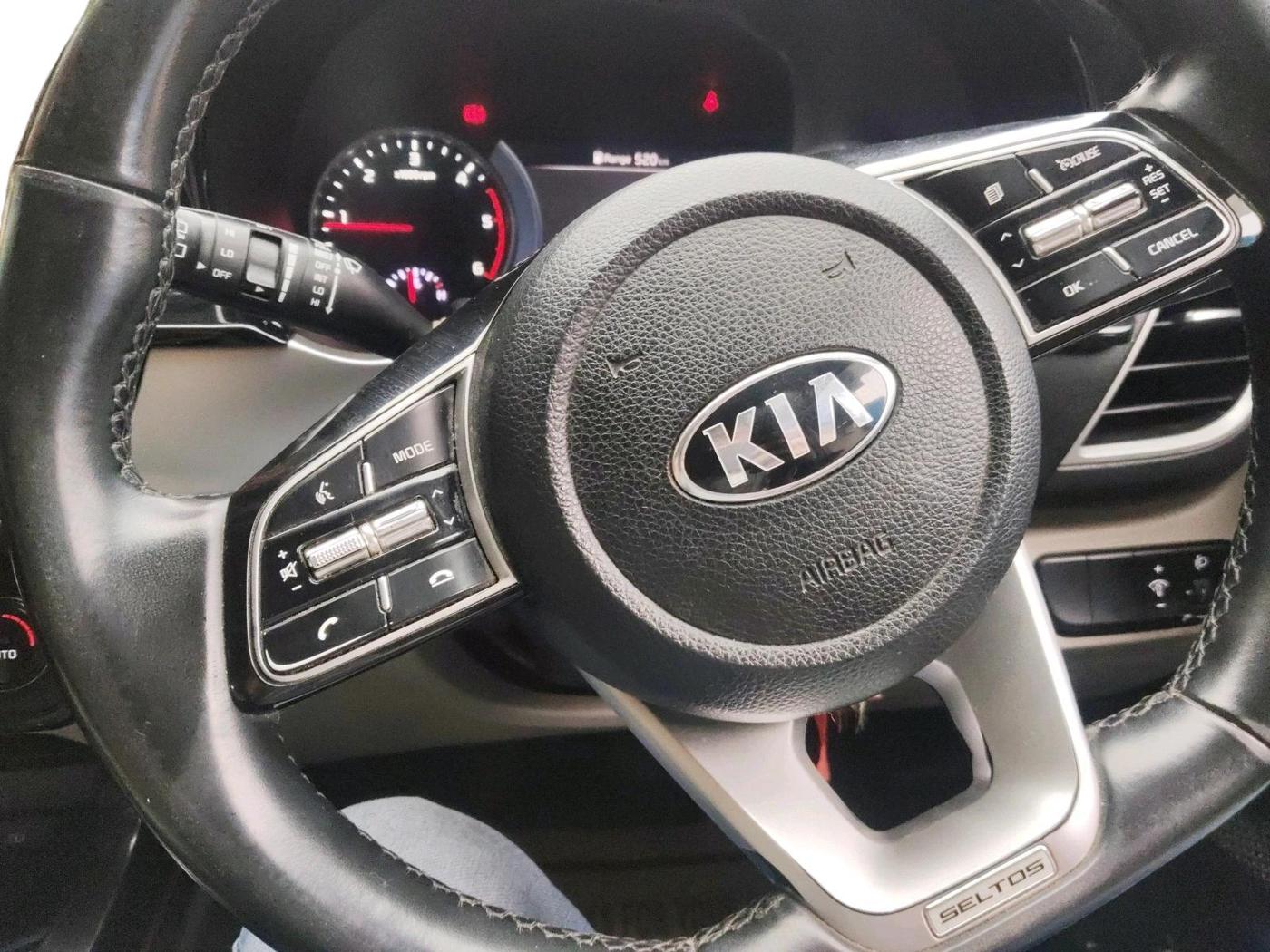2019 KIA SELTOS HTX PLUS 1.5 DIESEL, Diesel, Manual, 3,12,723 km, interior