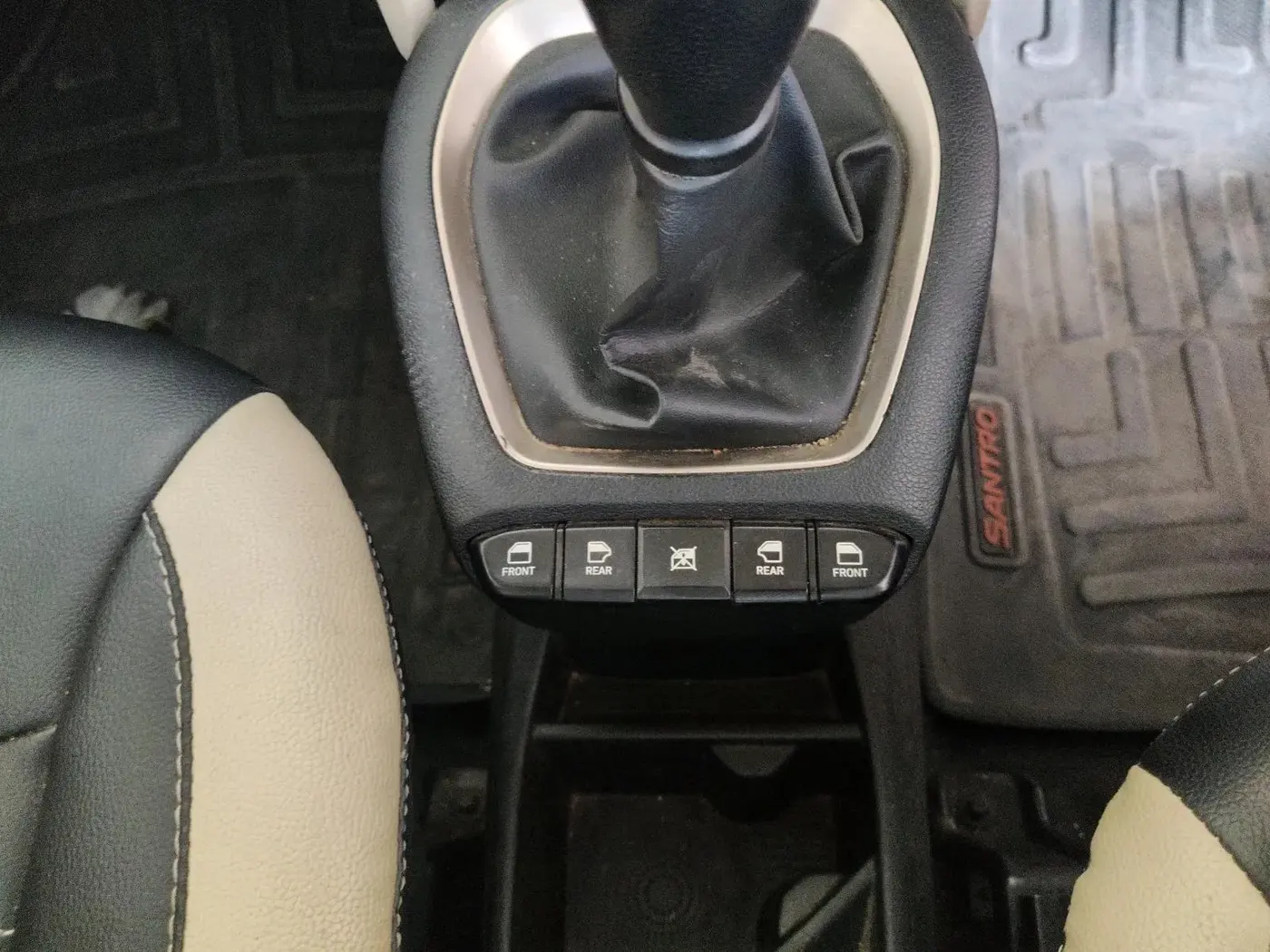 2022 Hyundai NEW SANTRO SPORTZ EXECUTIVE MT CNG, CNG, Manual, 4,00,000 km, interior