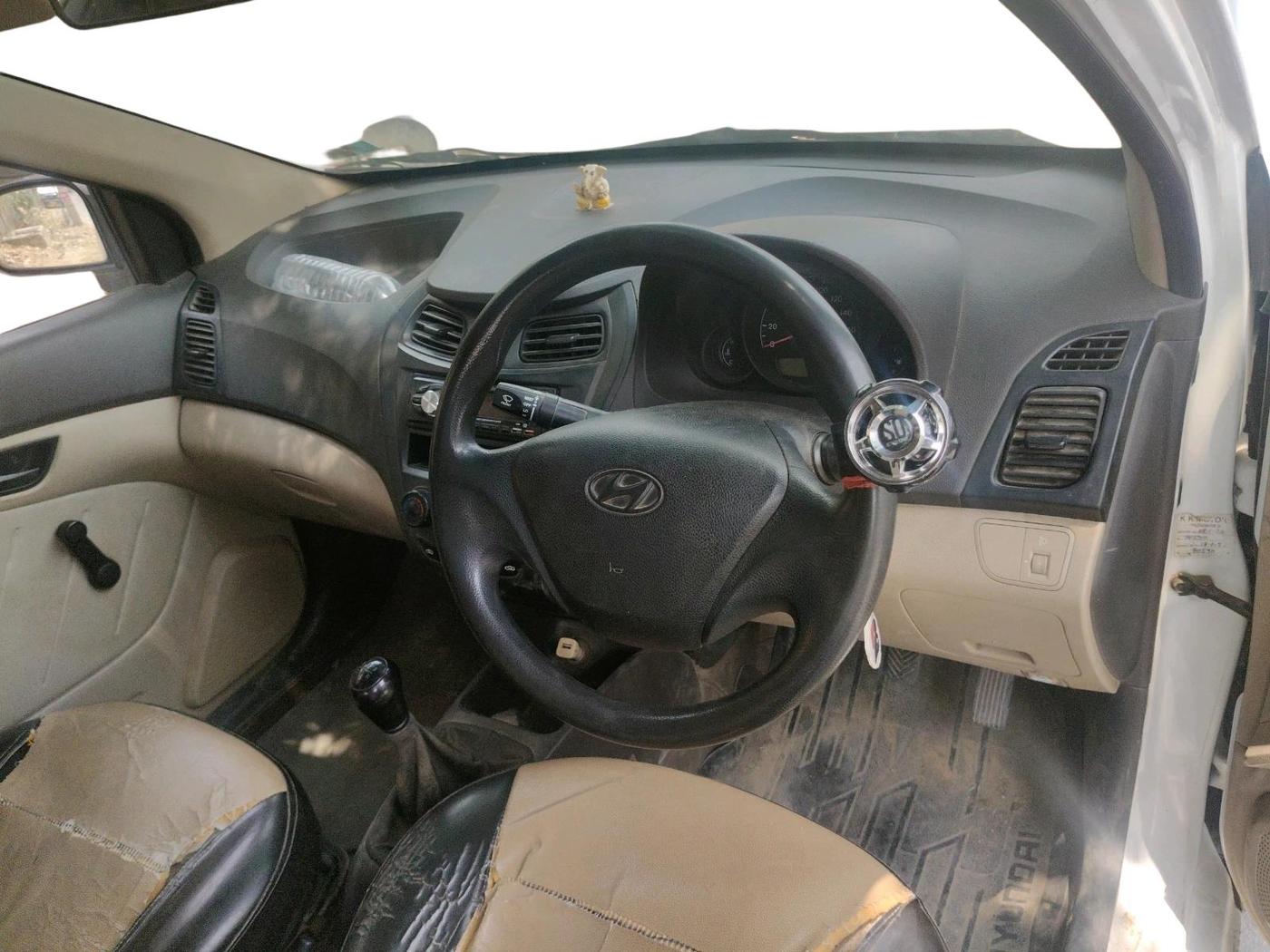 2015 Hyundai Eon D-LITE+, Petrol, Manual, 84,356 km, interior
