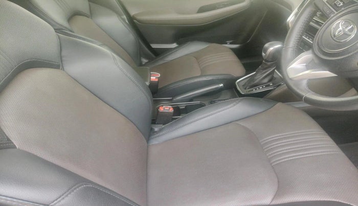 2023 Toyota URBAN CRUISER HYRYDER V HYBRID, Hybrid, Automatic, 24,593 km, interior