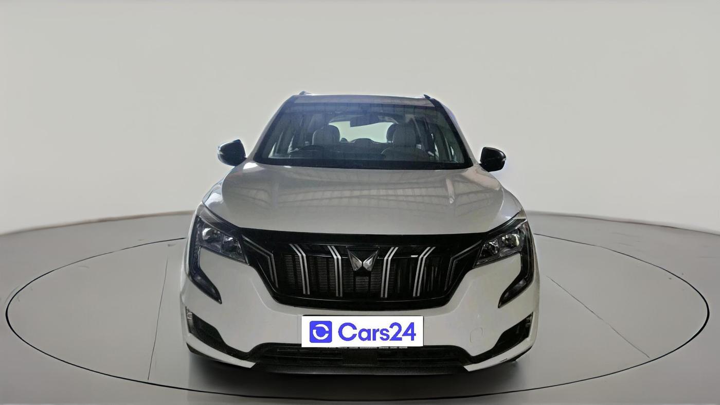 2023 Mahindra XUV700 MX D MT 5 STR, Diesel, Manual, 69,053 km, exterior