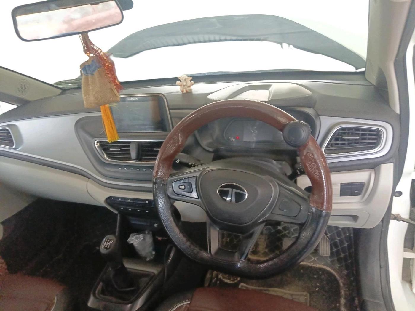 2024 Tata ALTROZ XM PLUS SUNROOF CNG, CNG, Manual, 54,074 km, interior