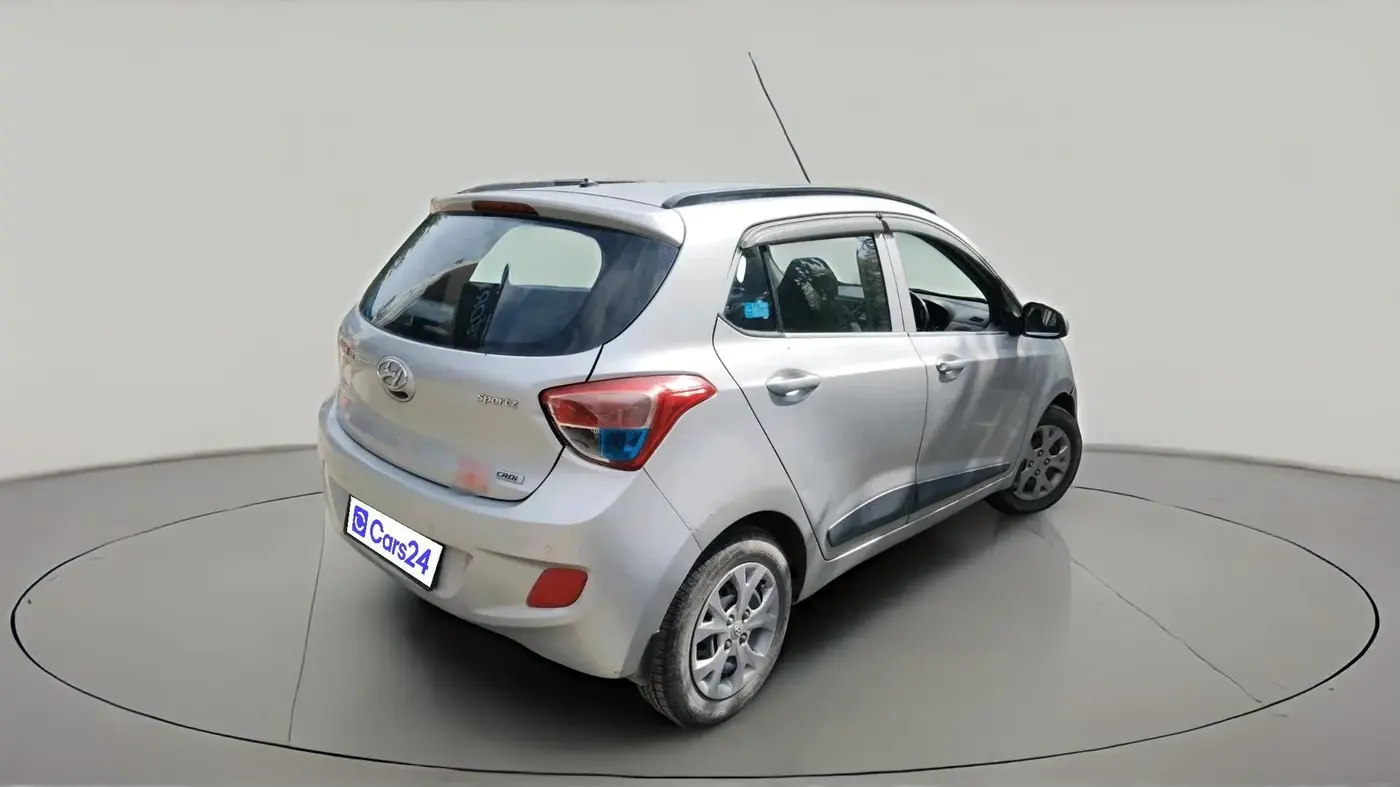 2016 Hyundai Grand i10 SPORTZ 1.1 CRDI, Diesel, Manual, 1,04,350 km, exterior