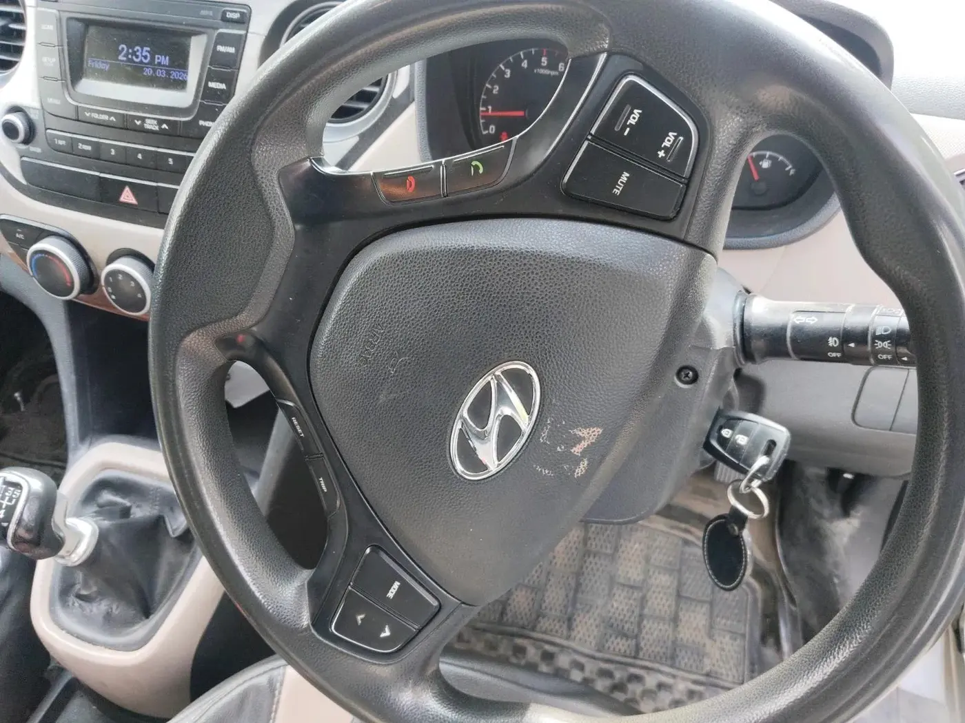 2016 Hyundai Grand i10 SPORTZ 1.1 CRDI, Diesel, Manual, 1,04,350 km, interior