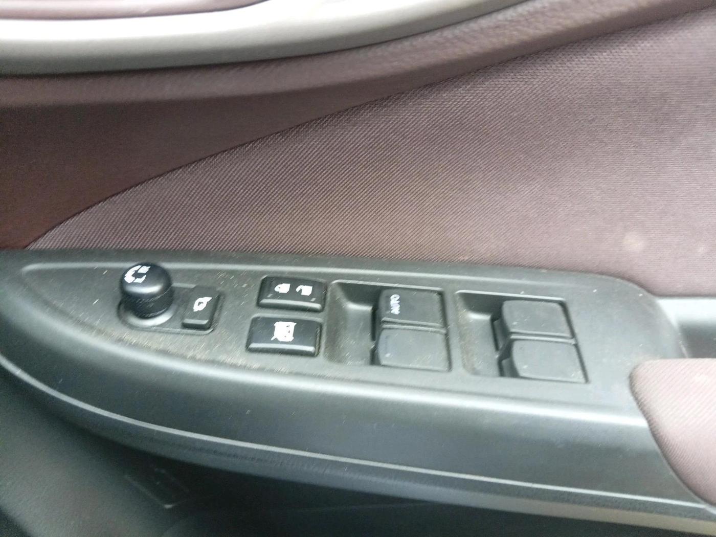 2025 Maruti FRONX DELTA 1.2 AGS, Petrol, Automatic, 9,913 km, interior