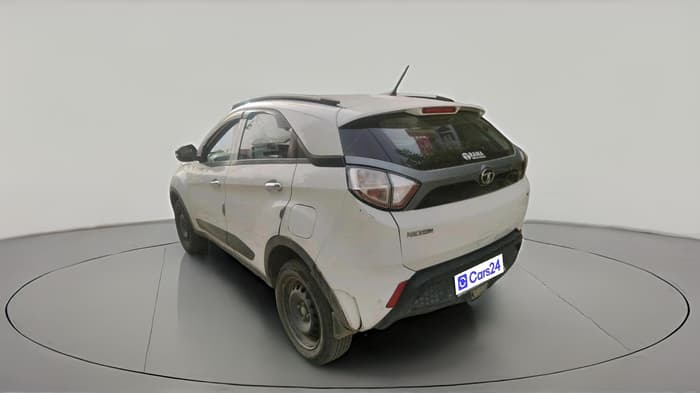 2018 Tata NEXON XM PETROL, Petrol, Manual, 1,23,393 km, exterior