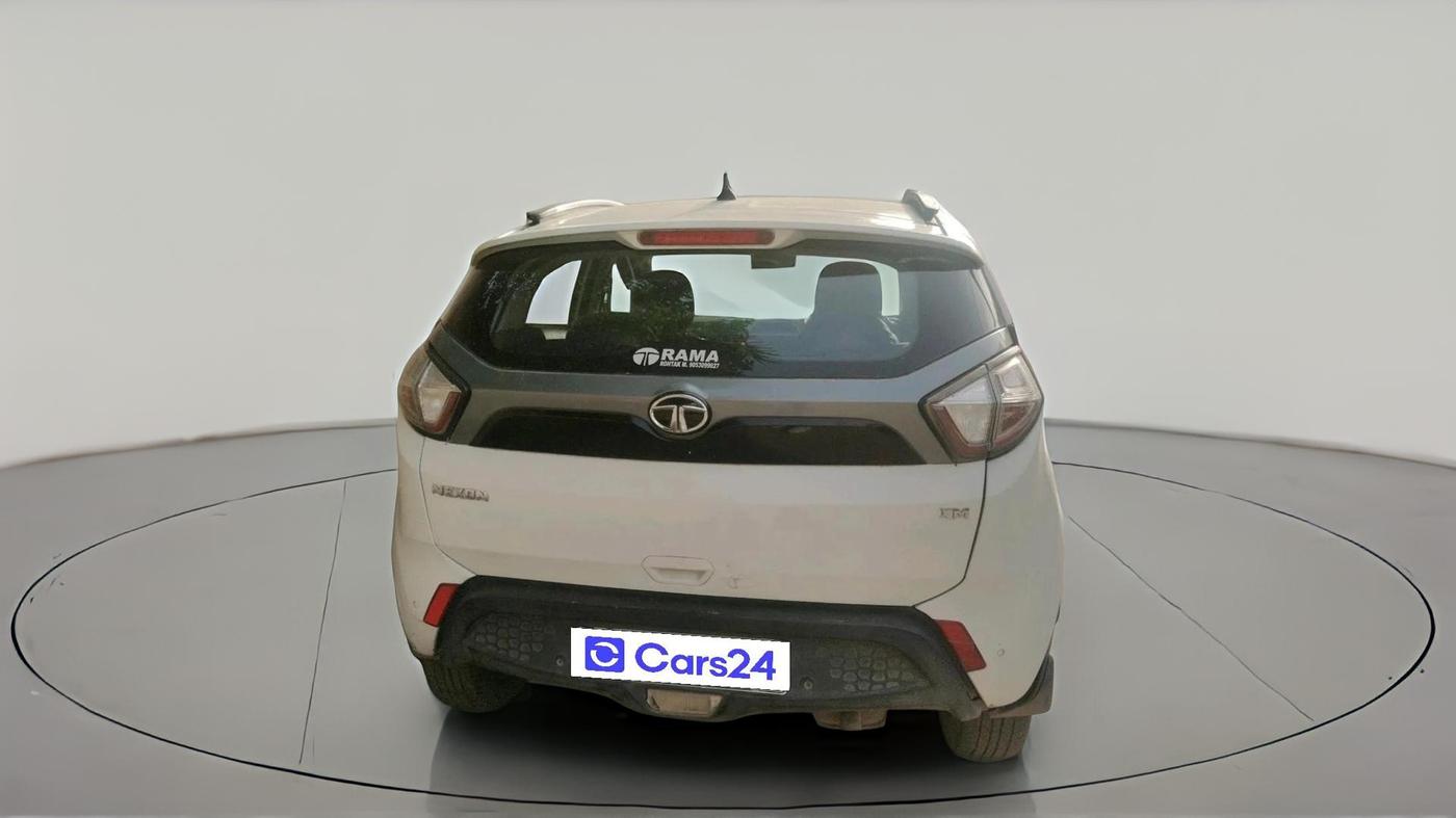 2018 Tata NEXON XM PETROL, Petrol, Manual, 1,23,393 km, exterior