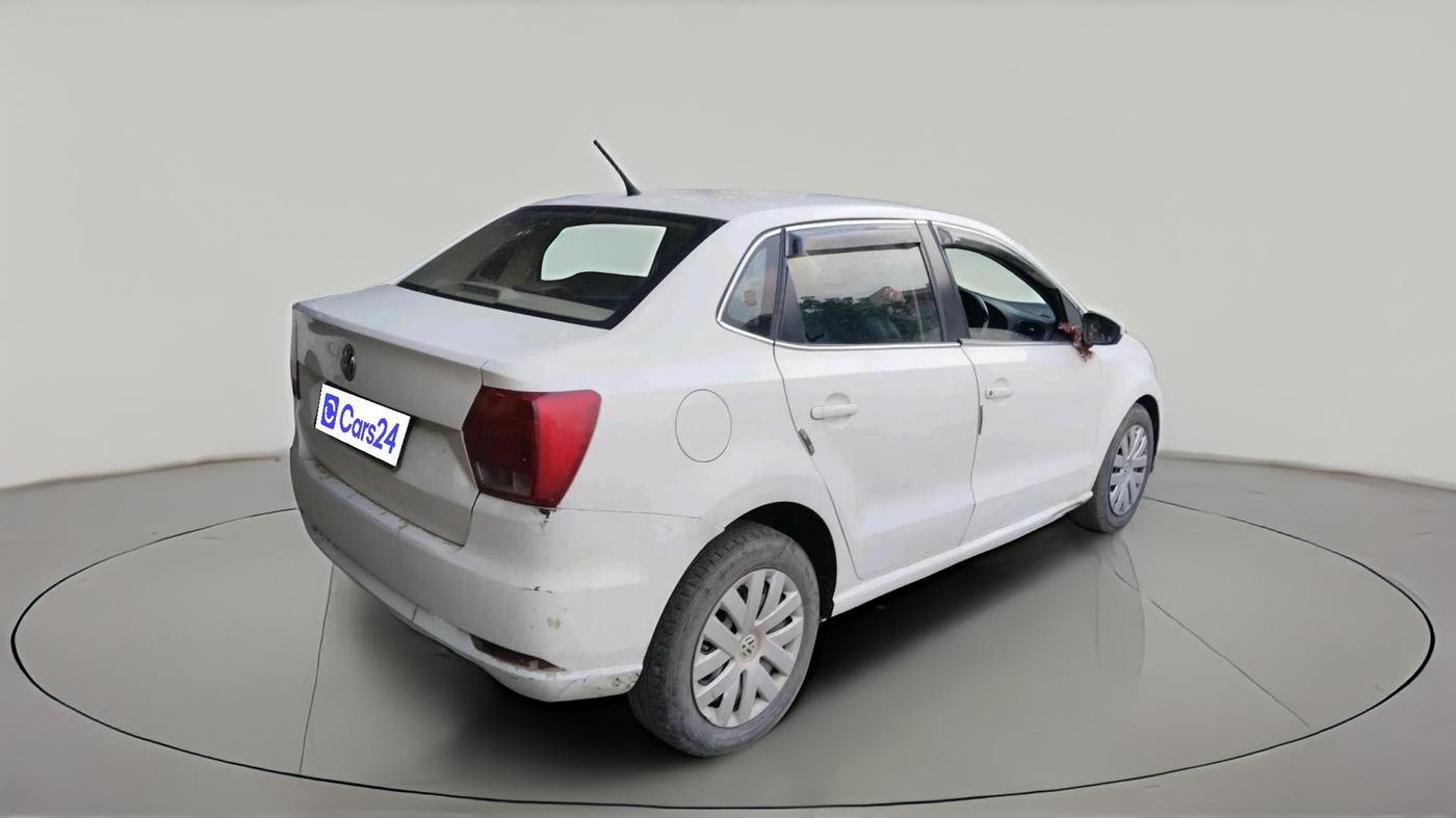 2017 Volkswagen Ameo COMFORTLINE PLUS 1.2L, Petrol, Manual, 1,15,337 km, exterior