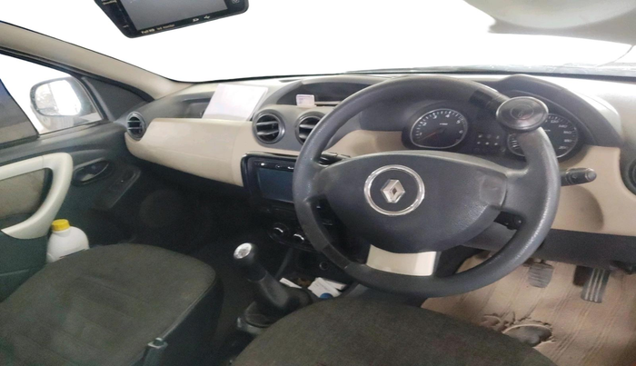 2013 Renault Duster 85 PS RXL DIESEL, Diesel, Manual, 1,42,829 km, interior