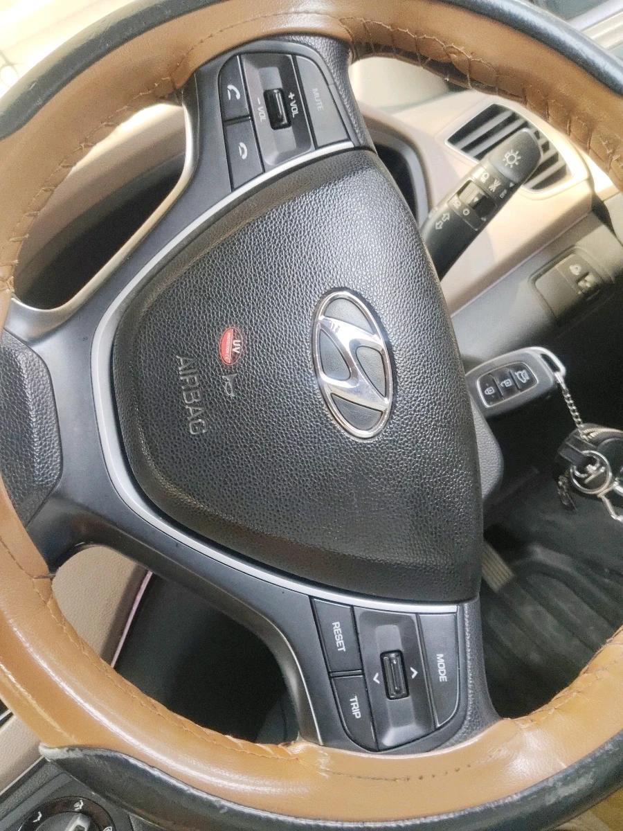 2019 Hyundai Elite i20 MAGNA PLUS 1.2, CNG, Manual, 83,342 km, interior