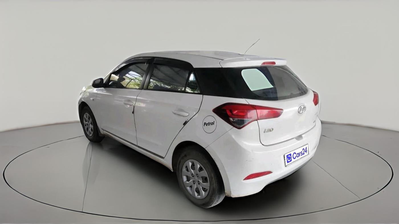 2015 Hyundai Elite i20 MAGNA 1.2, CNG, Manual, 1,87,110 km, exterior