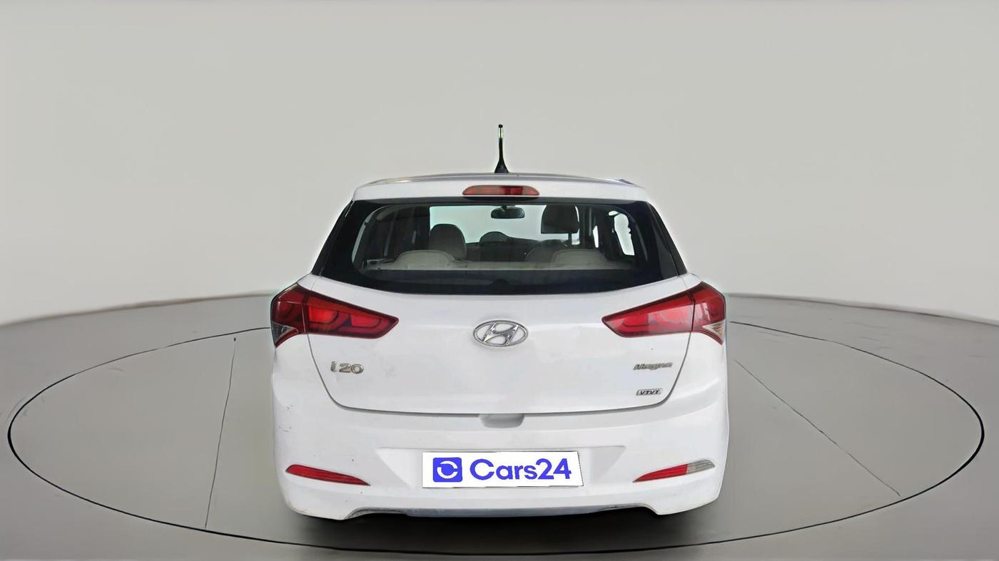 2015 Hyundai Elite i20 MAGNA 1.2, CNG, Manual, 1,87,110 km, exterior