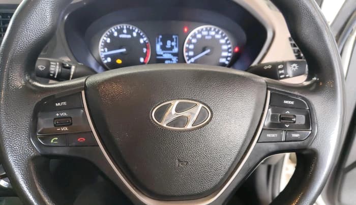 2015 Hyundai Elite i20 MAGNA 1.2, CNG, Manual, 1,87,110 km, interior