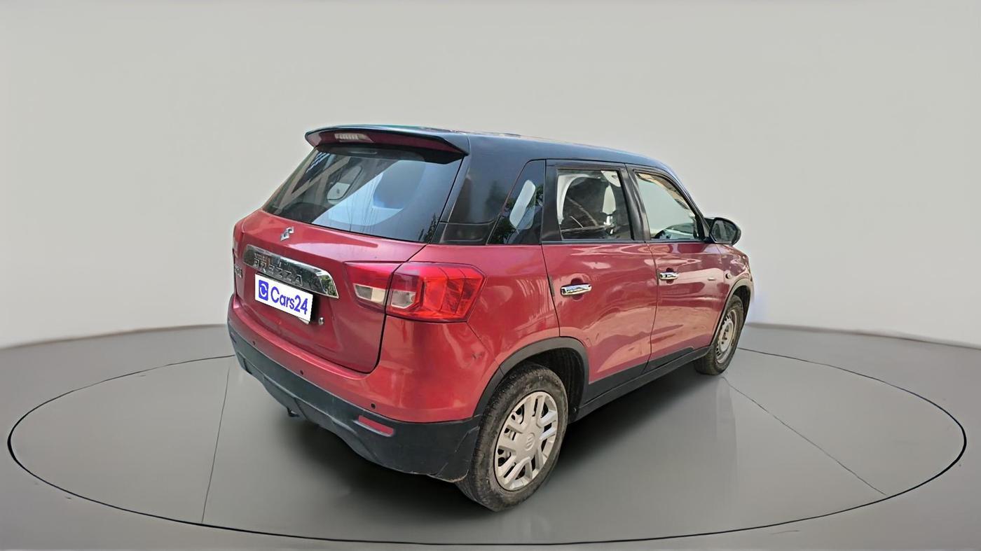 2017 Maruti Vitara Brezza LDI (O), Diesel, Manual, 1,09,573 km, exterior