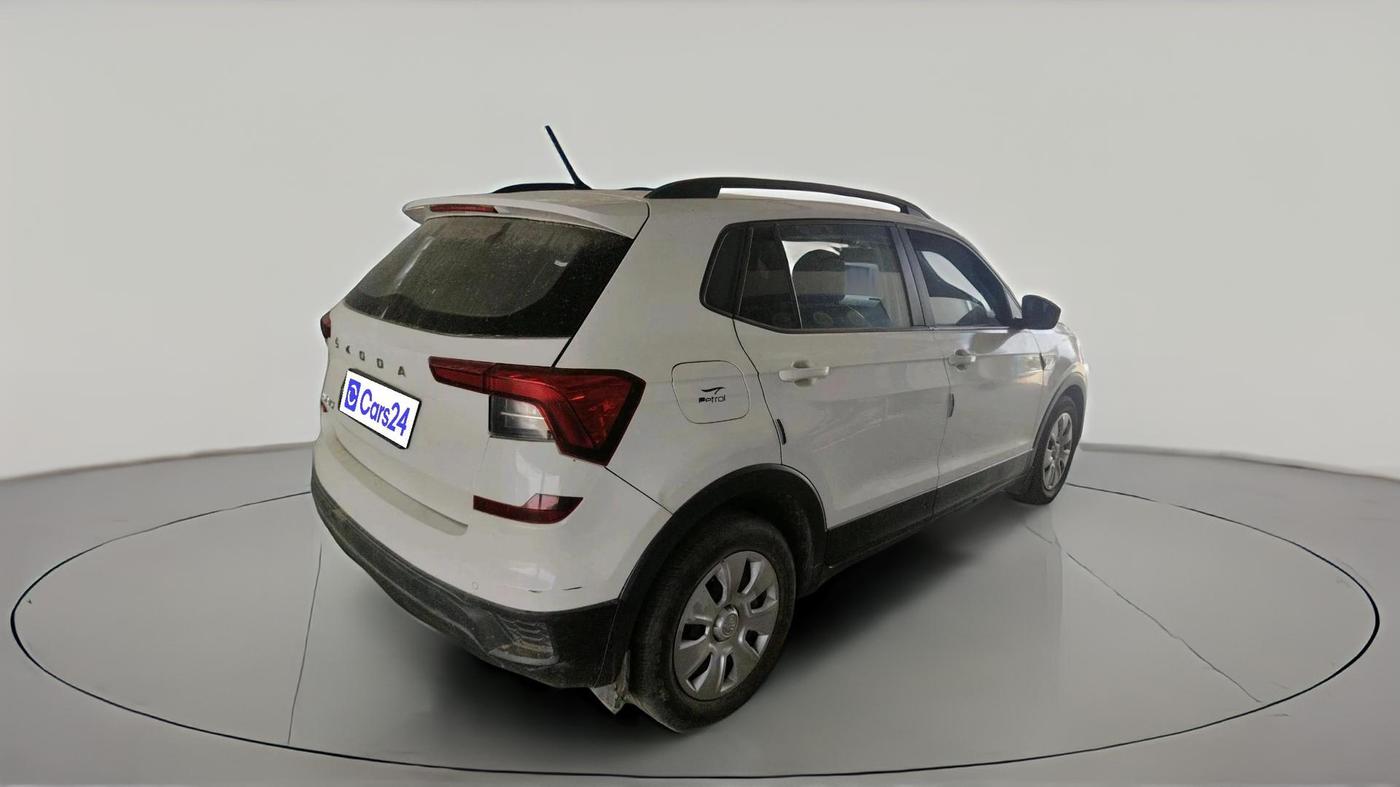 2021 Skoda KUSHAQ ACTIVE 1.0L TSI MT, Petrol, Manual, 96,985 km, exterior