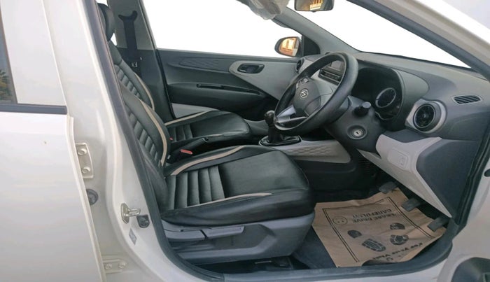 2021 Hyundai GRAND I10 NIOS MAGNA 1.2 KAPPA VTVT, Petrol, Manual, 32,609 km, interior