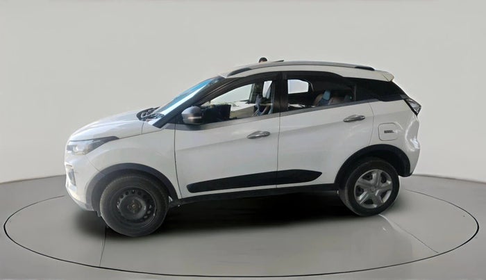 2021 Tata NEXON XM SUNROOF PETROL, Petrol, Manual, 81,246 km, exterior