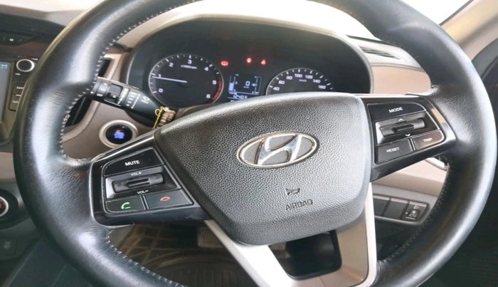 2015 Hyundai Creta SX PLUS AT 1.6 DIESEL, Diesel, Automatic, 2,21,056 km, interior