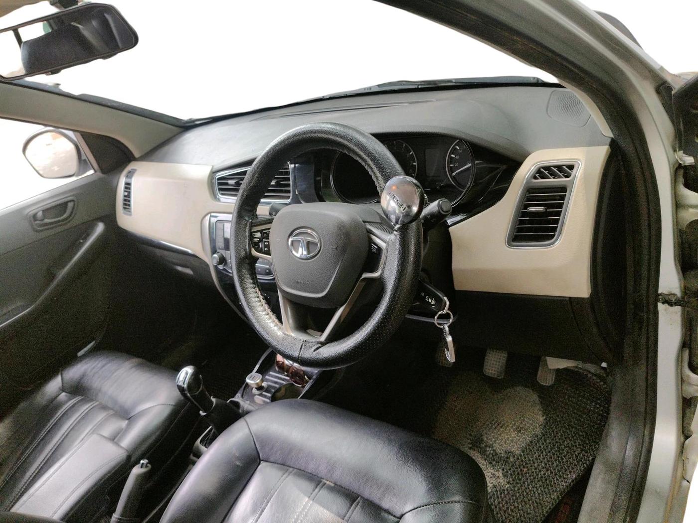 2014 Tata Zest XM PETROL, Petrol, Manual, 77,569 km, interior