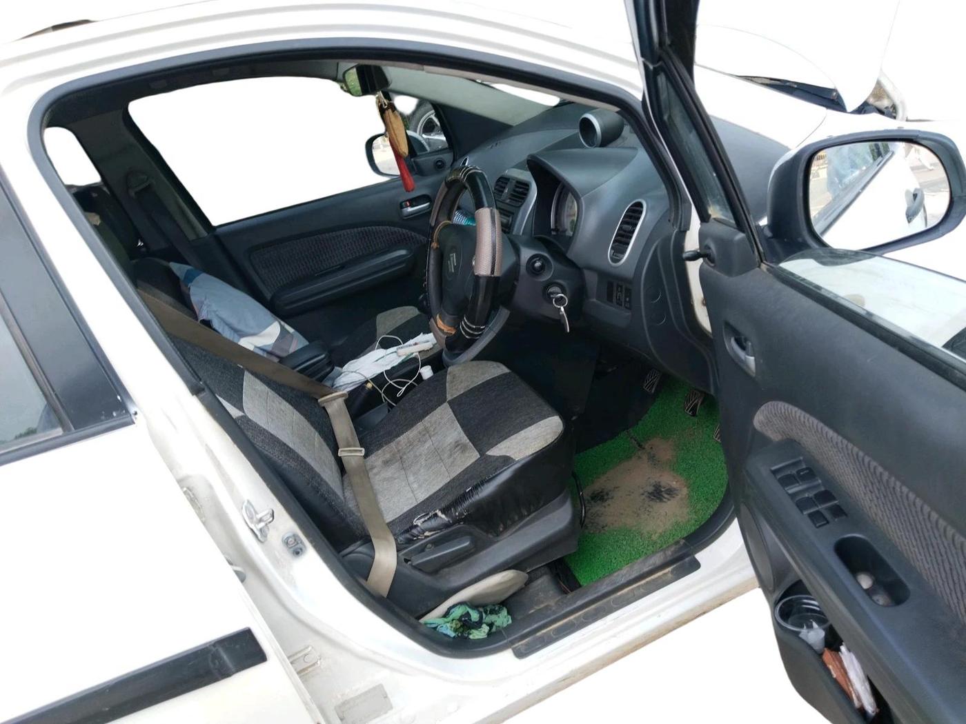 2012 Maruti Ritz VDI, Diesel, Manual, 1,40,551 km, interior