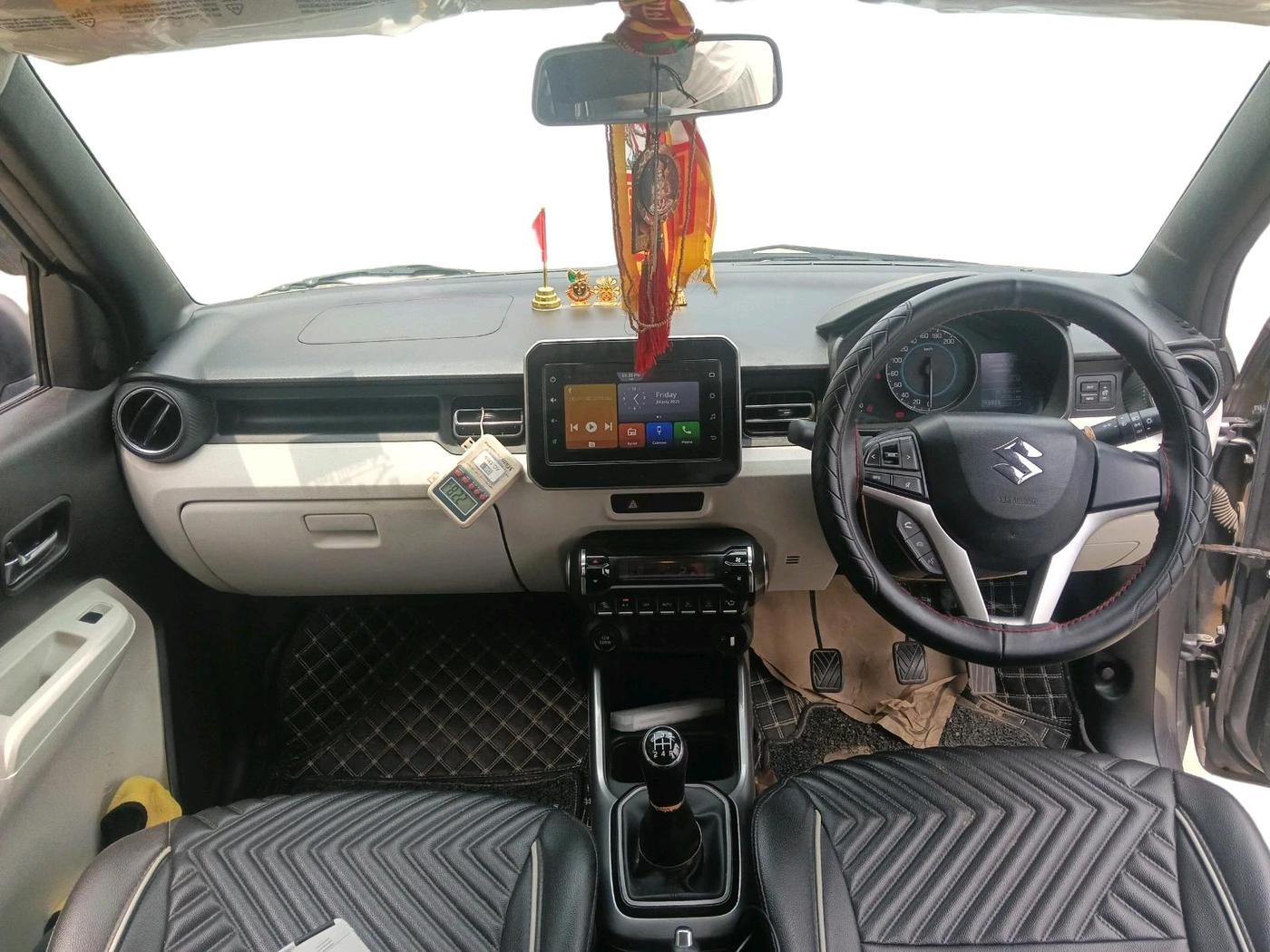 2023 Maruti IGNIS ALPHA 1.2, Petrol, Manual, 42,821 km, interior
