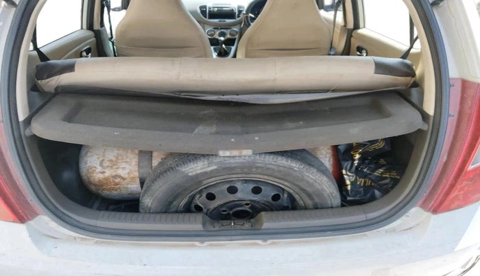 2011 Hyundai i10 MAGNA 1.2, CNG, Manual, 1,26,663 km, exterior