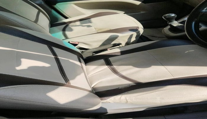 2011 Hyundai i10 MAGNA 1.2, CNG, Manual, 1,26,663 km, interior