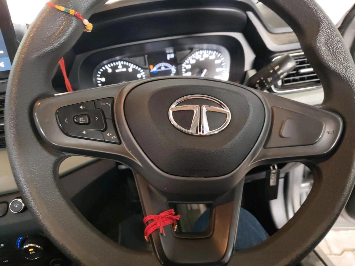 2023 Tata PUNCH ADVENTURE MT, Petrol, Manual, 30,609 km, interior