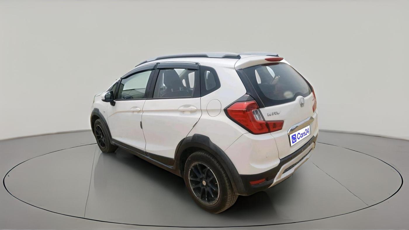 2017 Honda WR-V 1.5L I-DTEC S MT, Diesel, Manual, 94,789 km, exterior