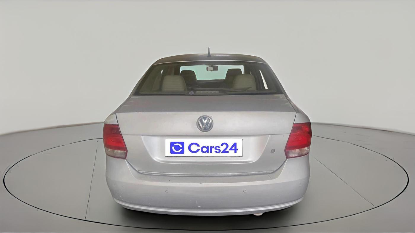 2013 Volkswagen Vento TRENDLINE DIESEL 1.6, Diesel, Manual, 2,11,375 km, exterior