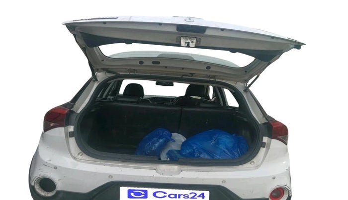 2015 Hyundai i20 Active 1.4 SX, Diesel, Manual, 1,94,346 km, exterior