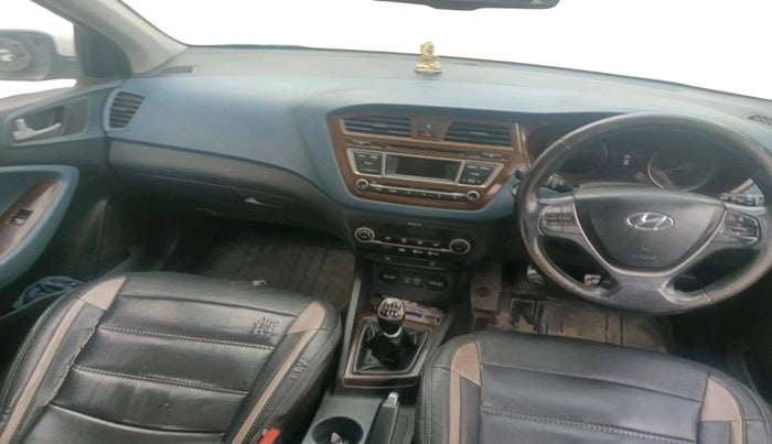 2015 Hyundai i20 Active 1.4 SX, Diesel, Manual, 1,94,346 km, interior