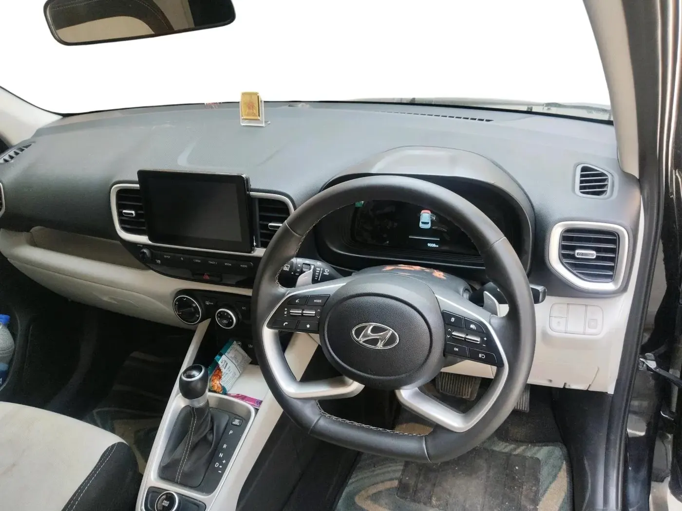 2024 Hyundai VENUE S (O) 1.0 Turbo Petrol DCT, Petrol, Automatic, 9,008 km, interior