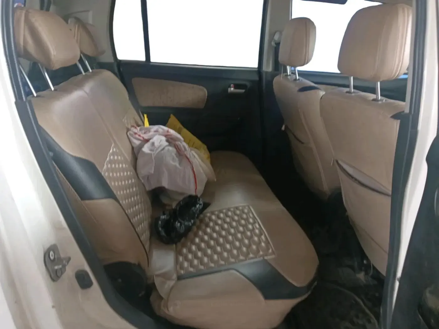 2017 Maruti Wagon R 1.0 VXI AMT, Petrol, Automatic, 1,10,545 km, interior