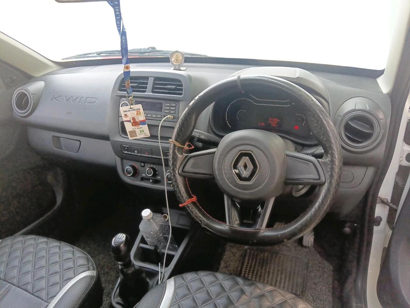 2022 Renault Kwid RXL 1.0 (O), Petrol, Manual, 37,106 km, interior
