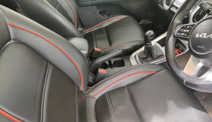 2024 KIA SONET HTK (O) 1.2 Petrol MT, Petrol, Manual, 46,755 km, interior