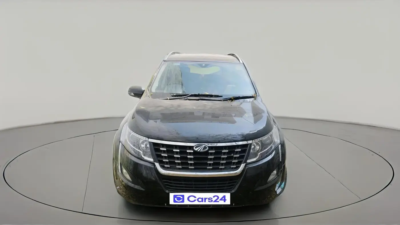 2020 Mahindra XUV500 W9, Diesel, Manual, 1,40,104 km, exterior