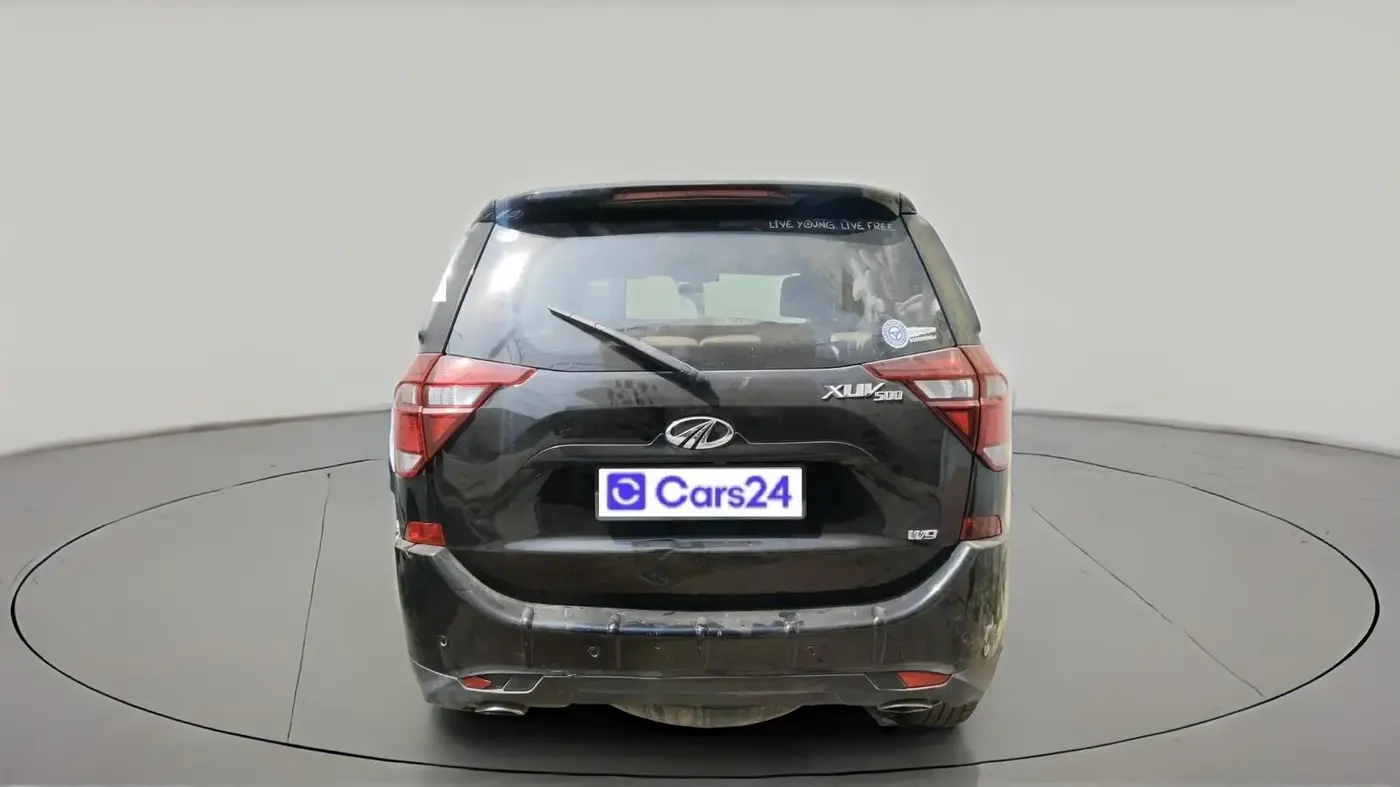 2020 Mahindra XUV500 W9, Diesel, Manual, 1,40,104 km, exterior