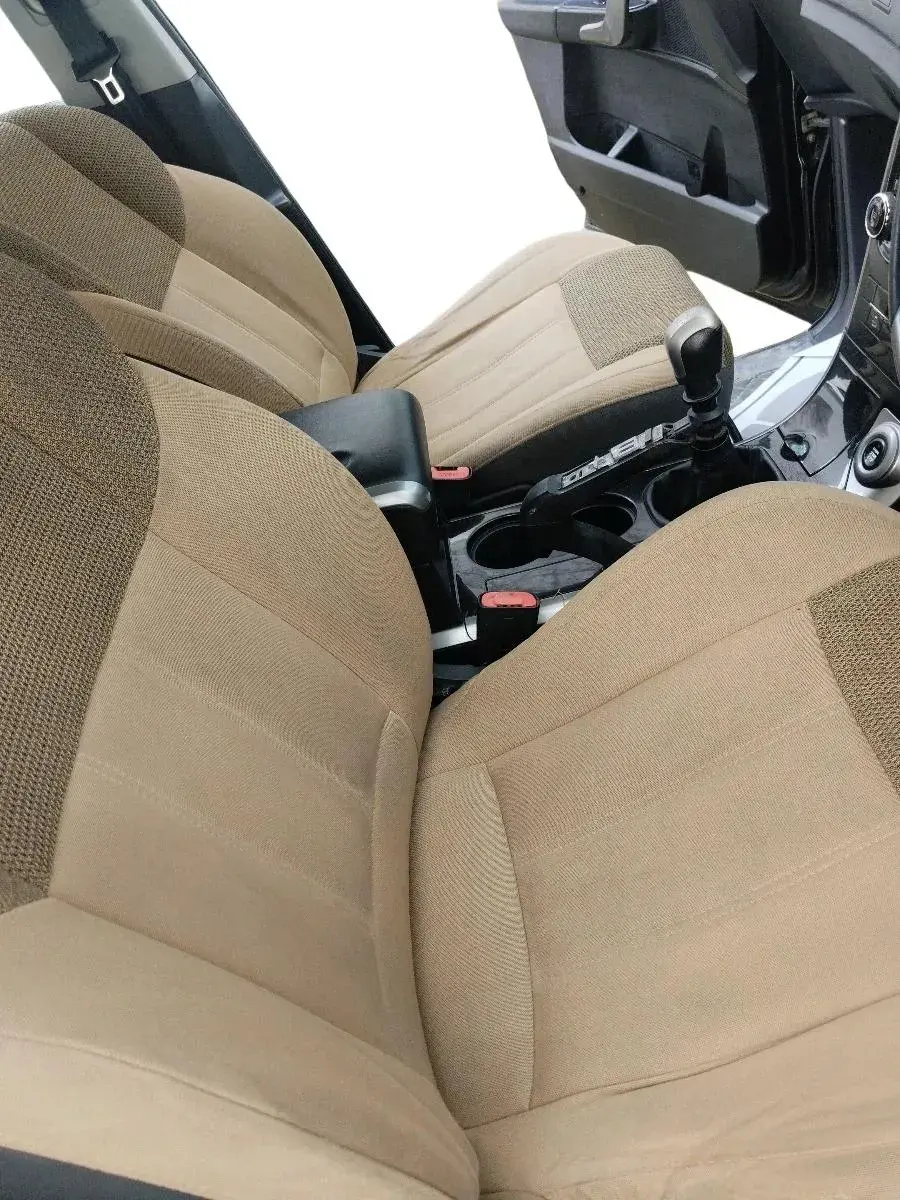 2020 Mahindra XUV500 W9, Diesel, Manual, 1,40,104 km, interior