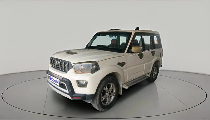 2016 Mahindra Scorpio S4 PLUS, Diesel, Manual, 93,776 km, exterior