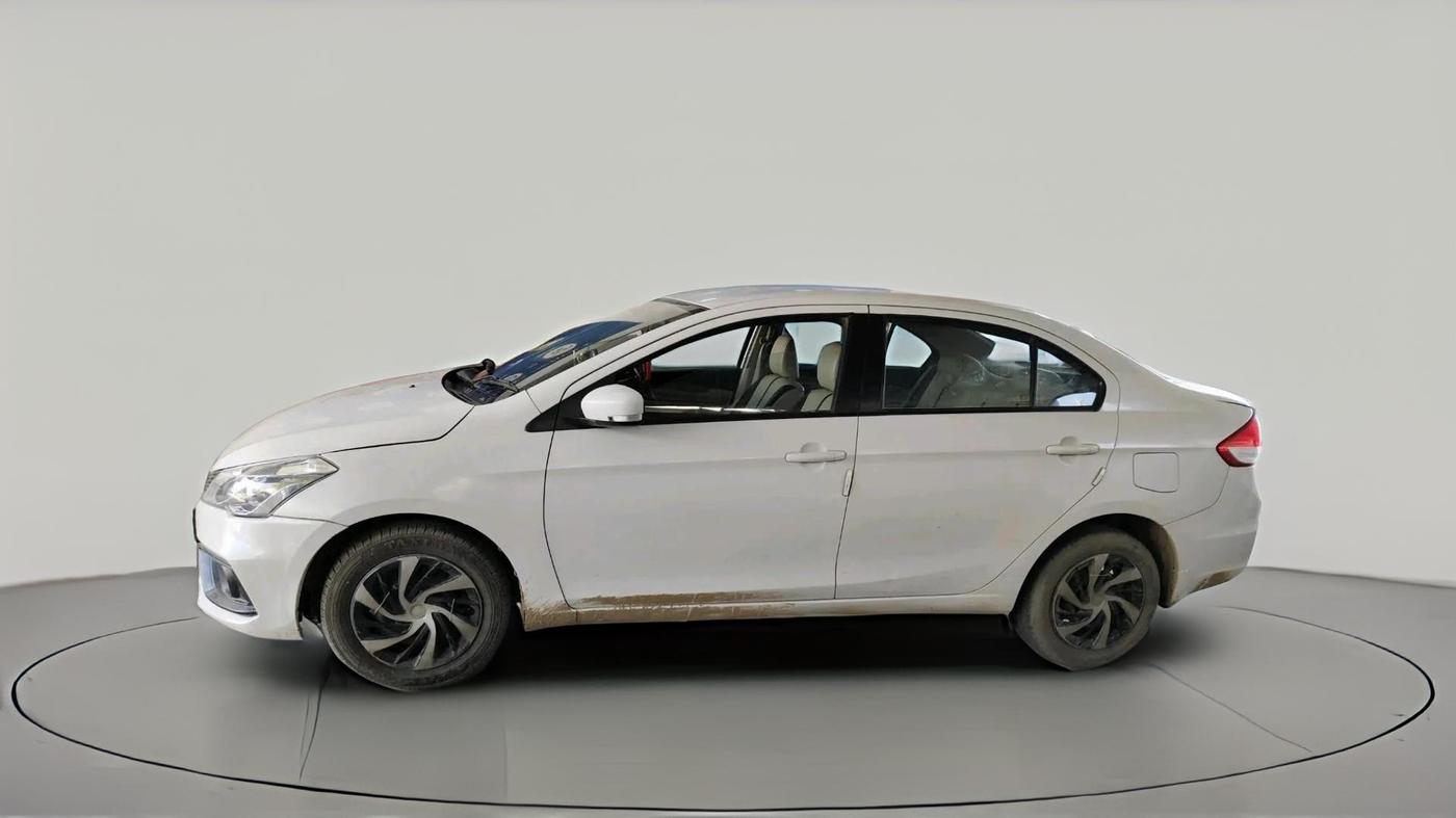 2022 Maruti Ciaz SIGMA 1.5 SHVS MT  PETROL, Petrol, Manual, 64,621 km, exterior
