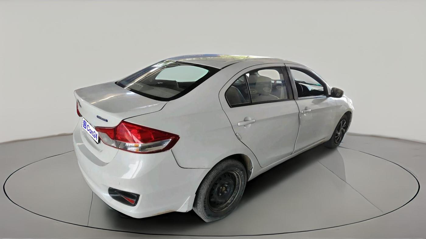 2022 Maruti Ciaz SIGMA 1.5 SHVS MT  PETROL, Petrol, Manual, 64,621 km, exterior