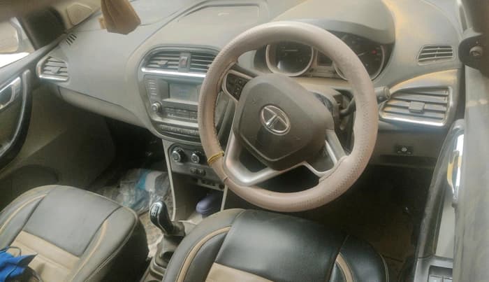 2017 Tata Tiago XZ PETROL, CNG, Manual, 2,20,729 km, interior