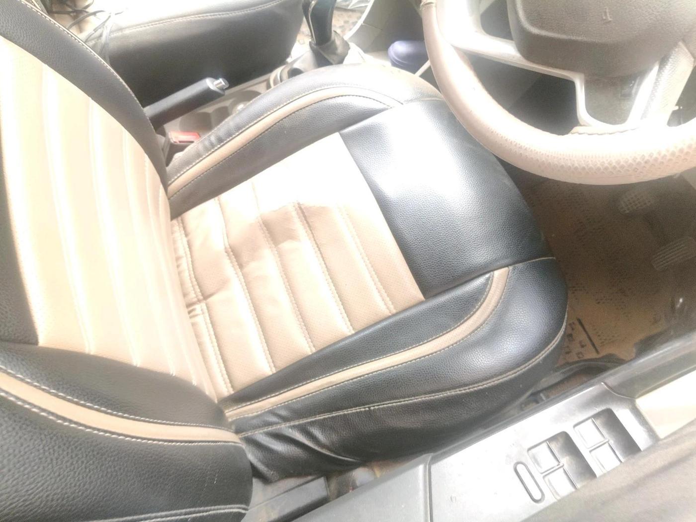 2017 Tata Tiago XZ PETROL, CNG, Manual, 2,20,729 km, interior