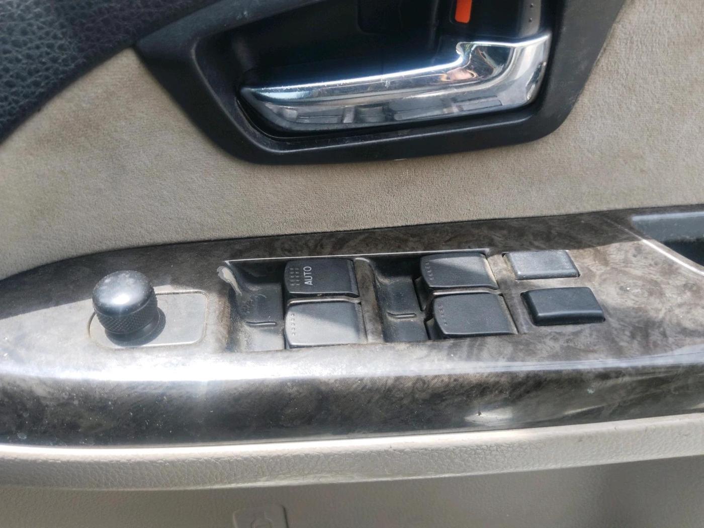 2013 Maruti SX4 VXI, CNG, Manual, 1,01,854 km, interior