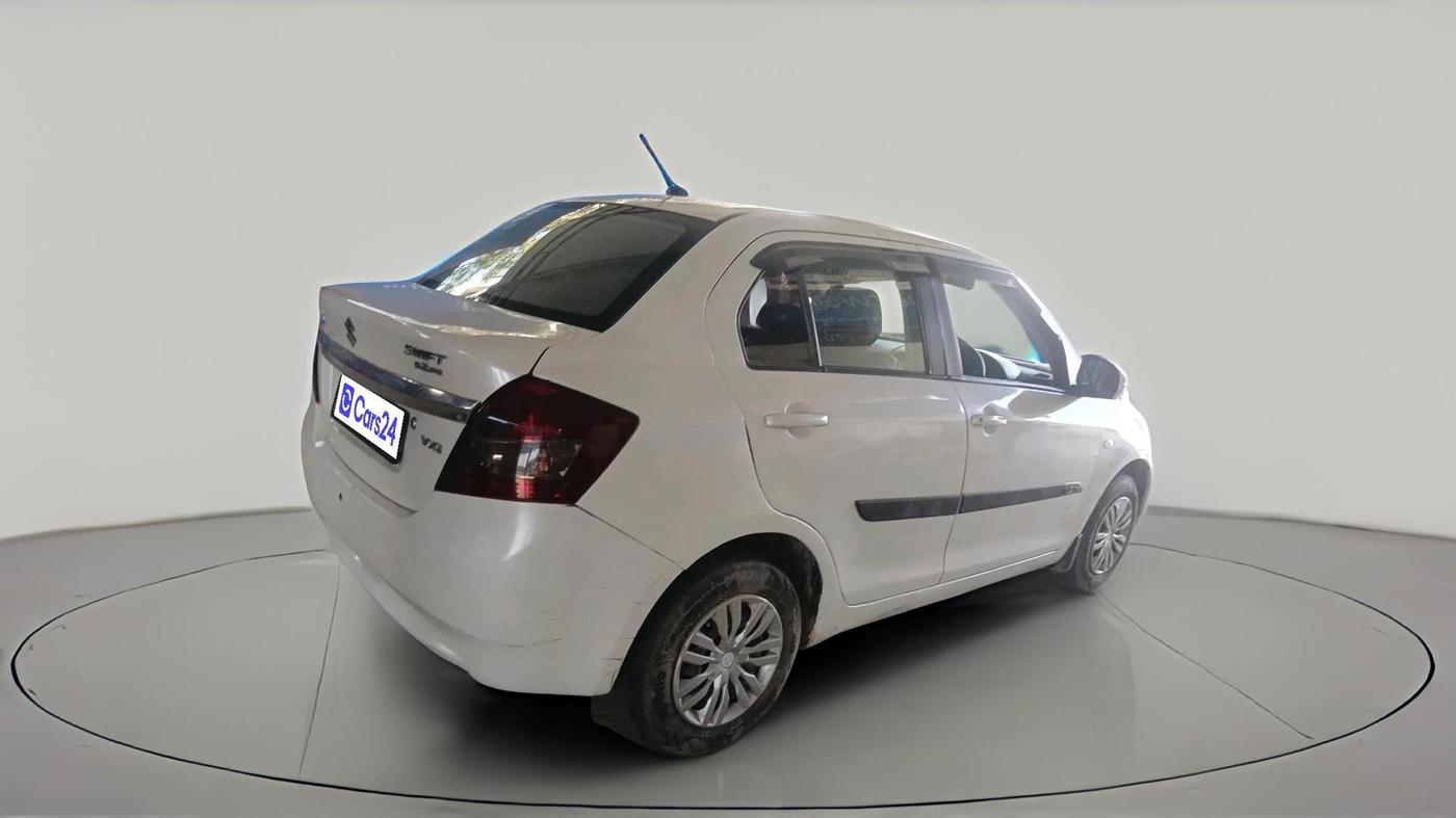 2016 Maruti Swift Dzire VXI, CNG, Manual, 1,35,628 km, exterior