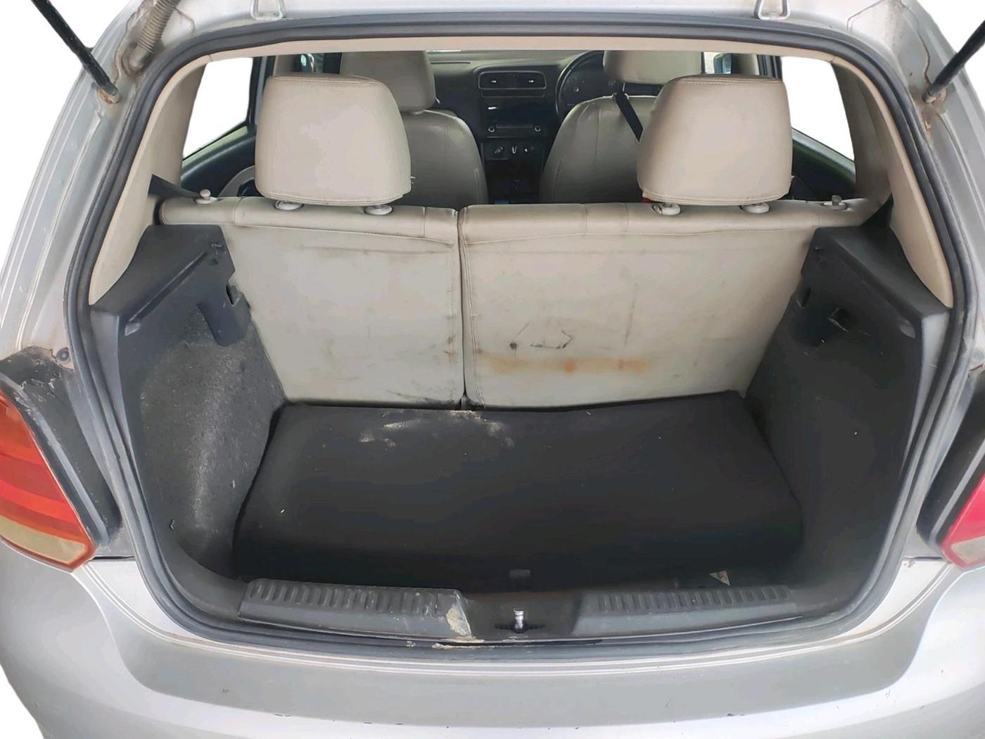 2013 Volkswagen Polo COMFORTLINE 1.2L, Diesel, Manual, 2,30,255 km, exterior